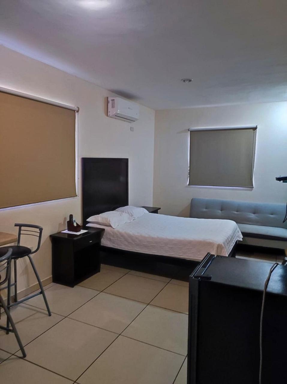 Hgen Rooms & Suites 洛斯莫奇斯 外观 照片